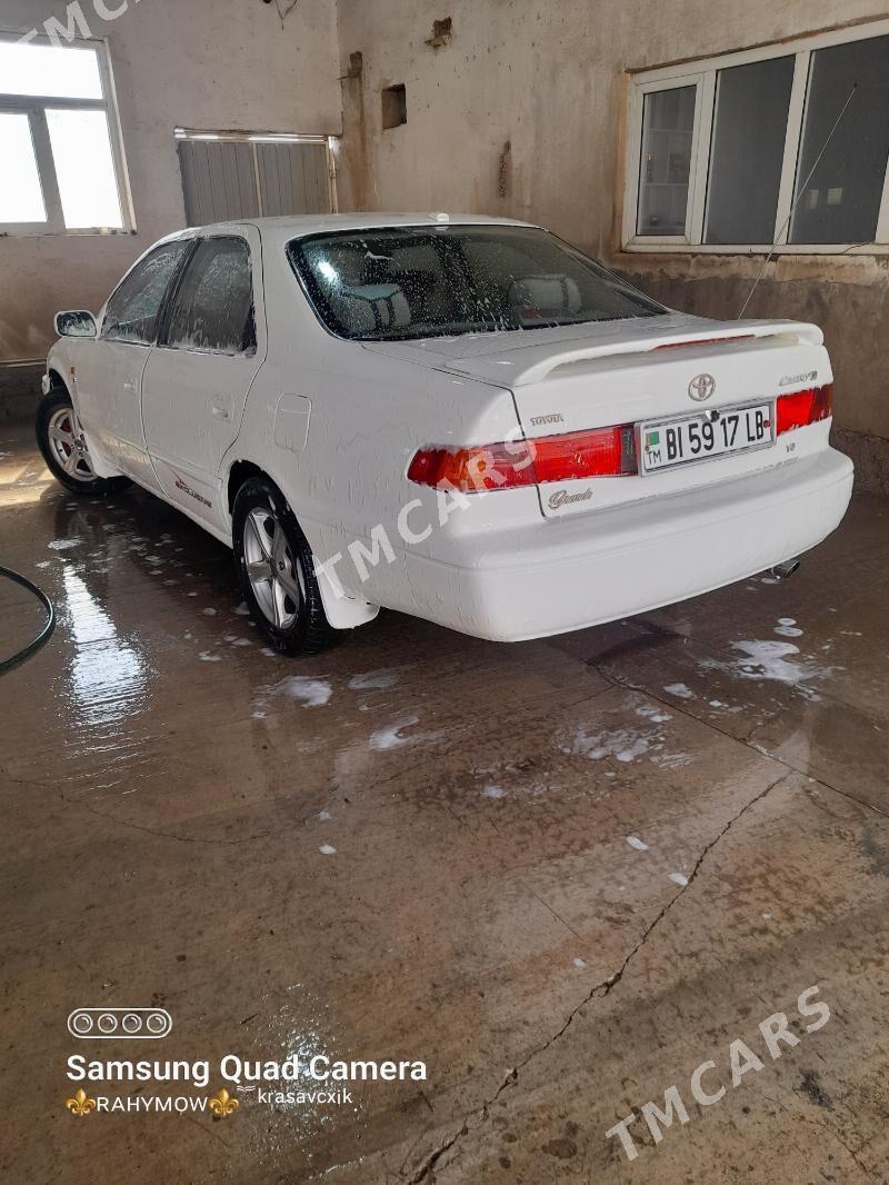 Toyota Camry 1999 - 112 000 TMT - Койтендаг - img 3