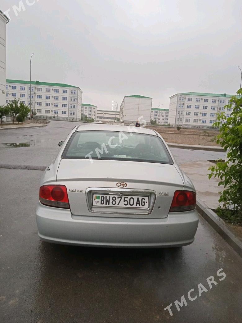 Hyundai Sonata 2001 - 45 000 TMT - Бузмеин - img 2