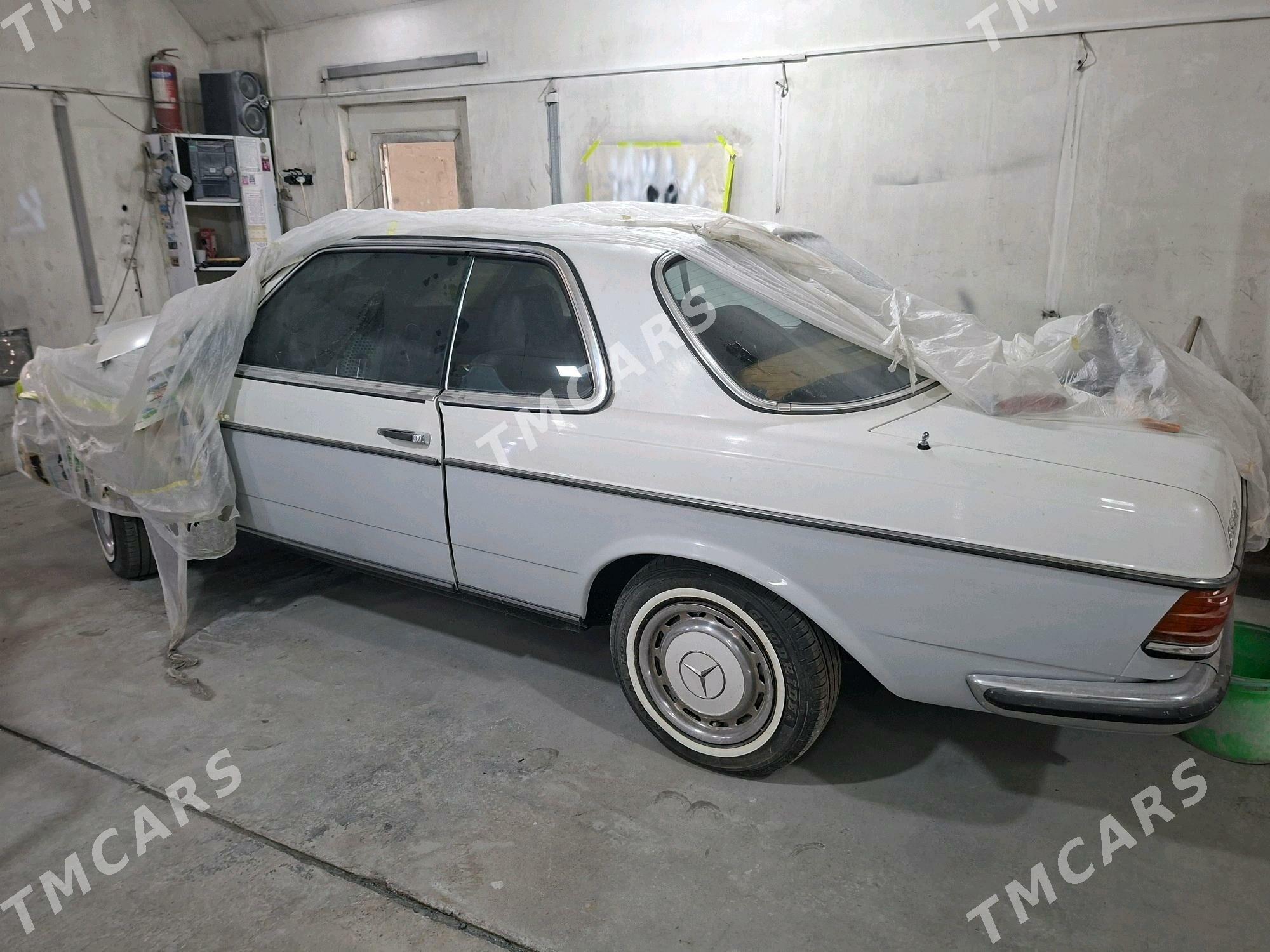Mercedes-Benz 230E 1983 - 295 000 TMT - Aşgabat - img 2