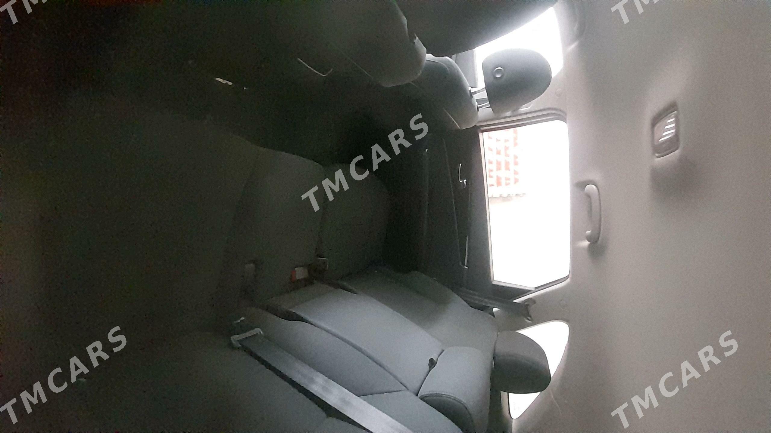 Kia Sorento 2019 - 285 000 TMT - Ýolöten - img 5