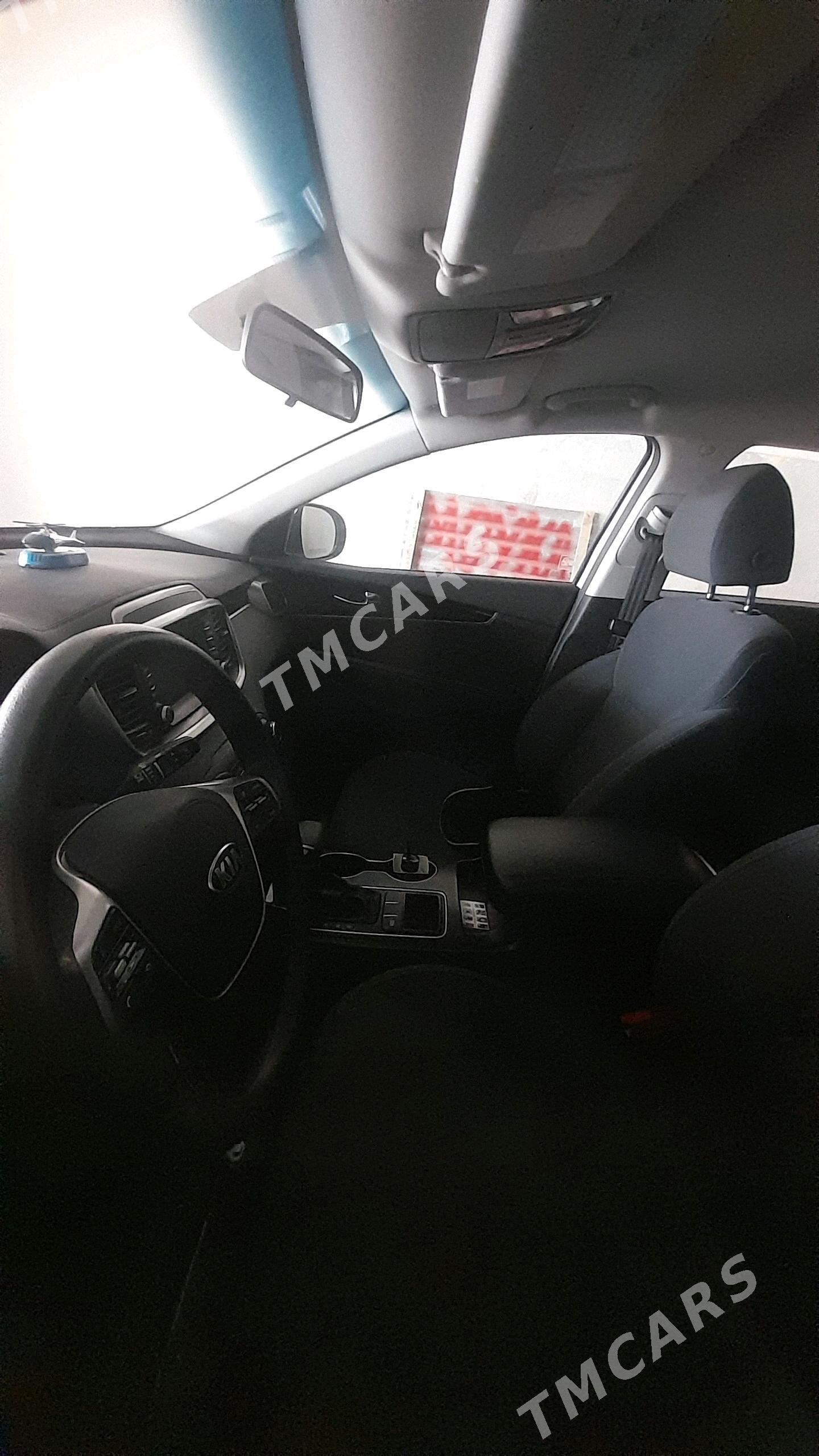 Kia Sorento 2019 - 285 000 TMT - Ýolöten - img 4