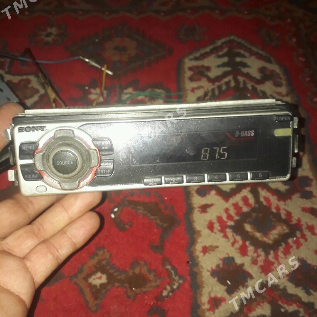 sony - Gyzylarbat - img 2