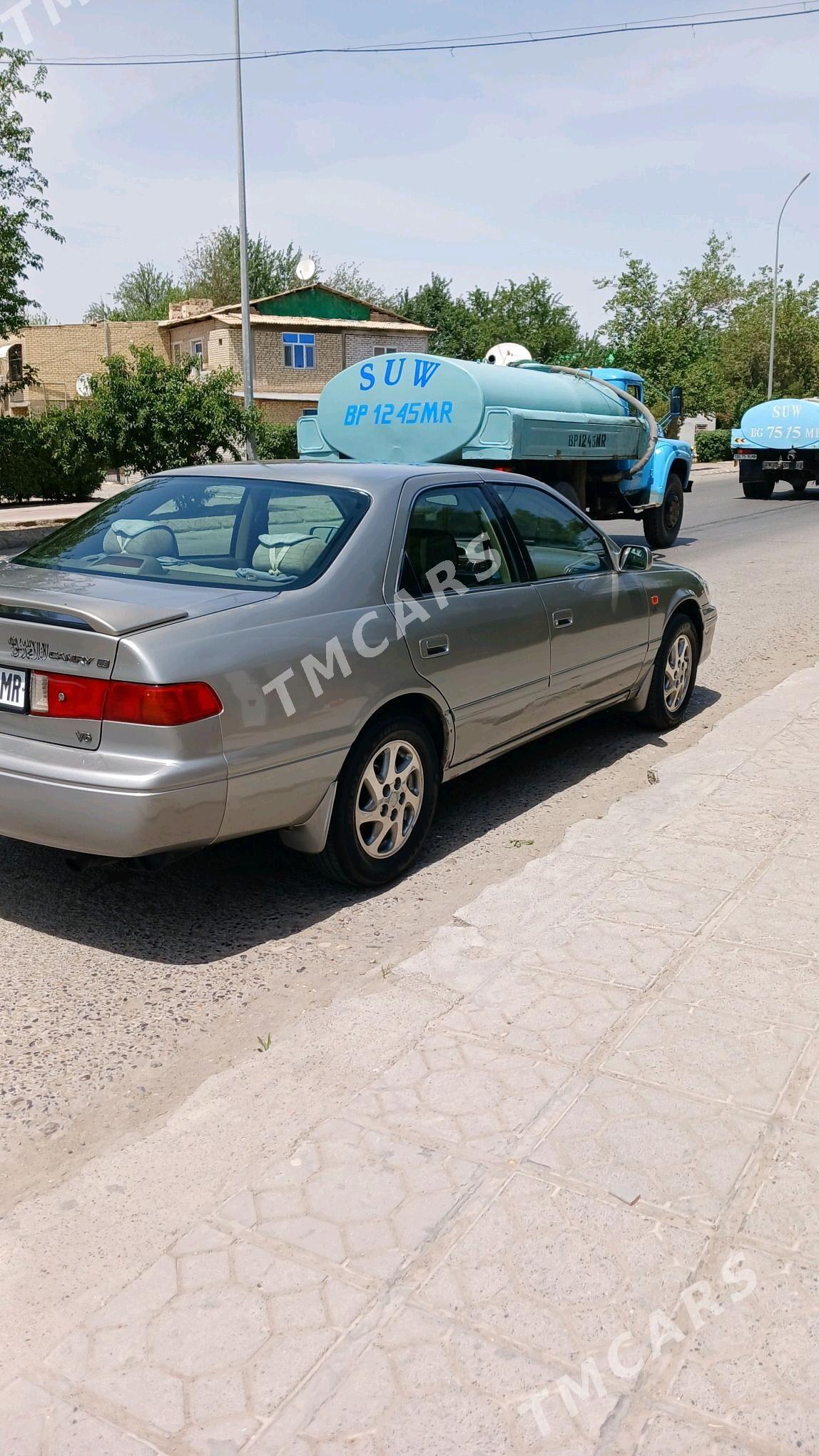 Toyota Camry 2000 - 130 000 TMT - Мары - img 7