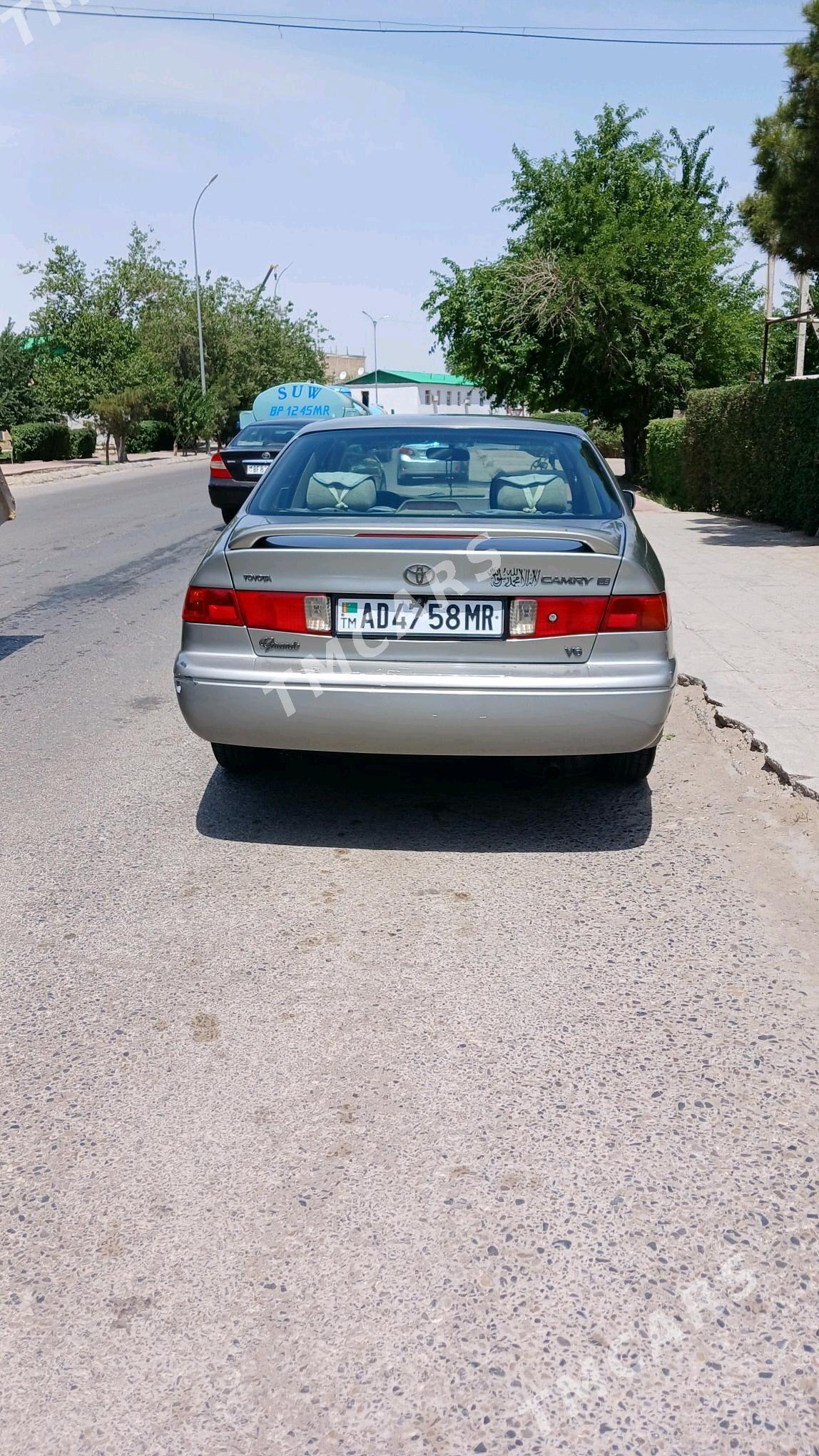 Toyota Camry 2000 - 130 000 TMT - Мары - img 6