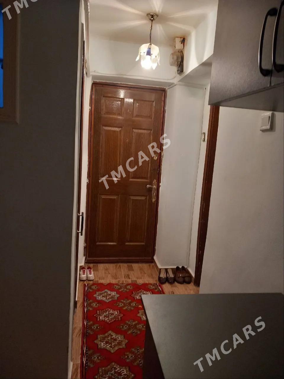 2 mkr 1komnat - 2 мкр - img 1