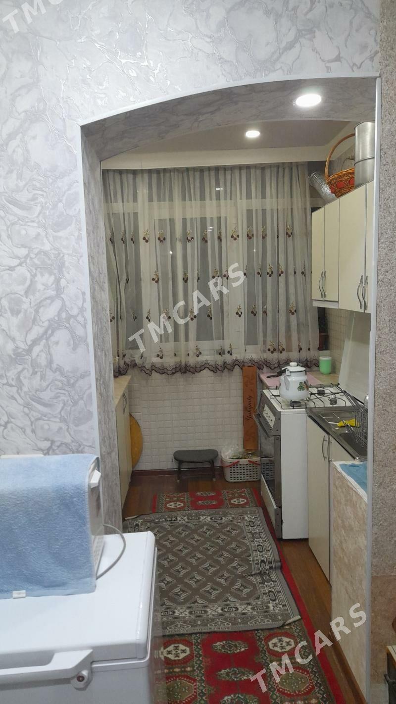 3-комнатная квартира в центре - Aşgabat - img 5