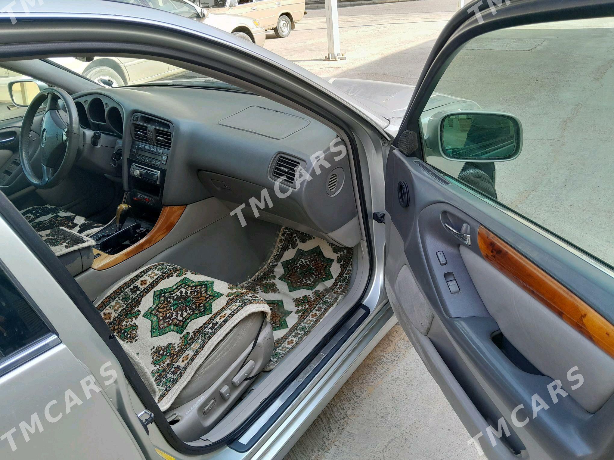 Lexus GS 300 2000 - 105 000 TMT - Мары - img 5
