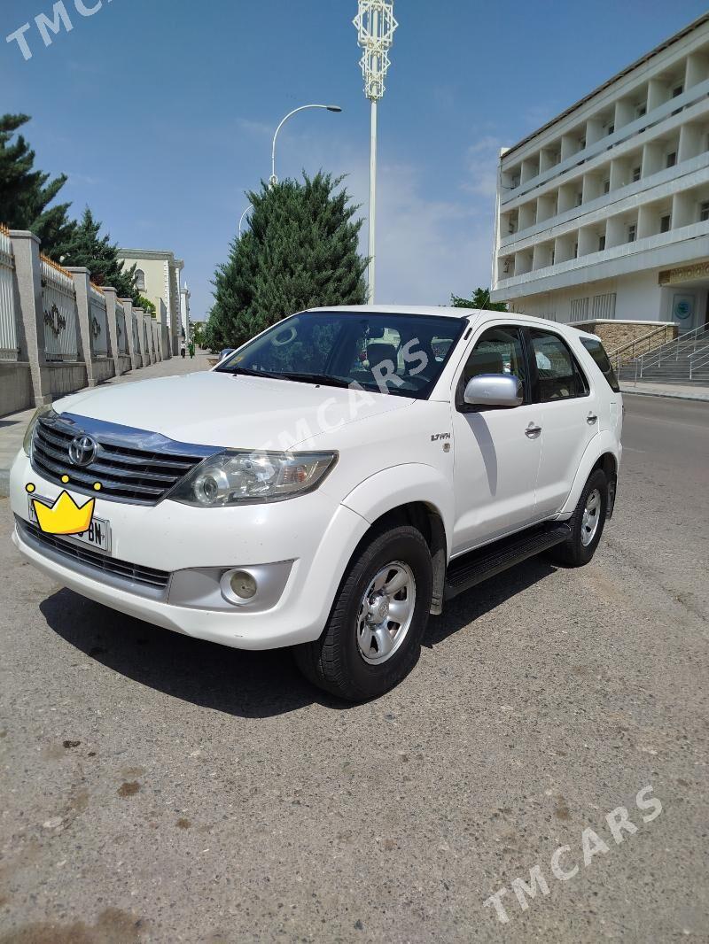 Toyota Fortuner 2010 - 270 000 TMT - Туркменбаши - img 2