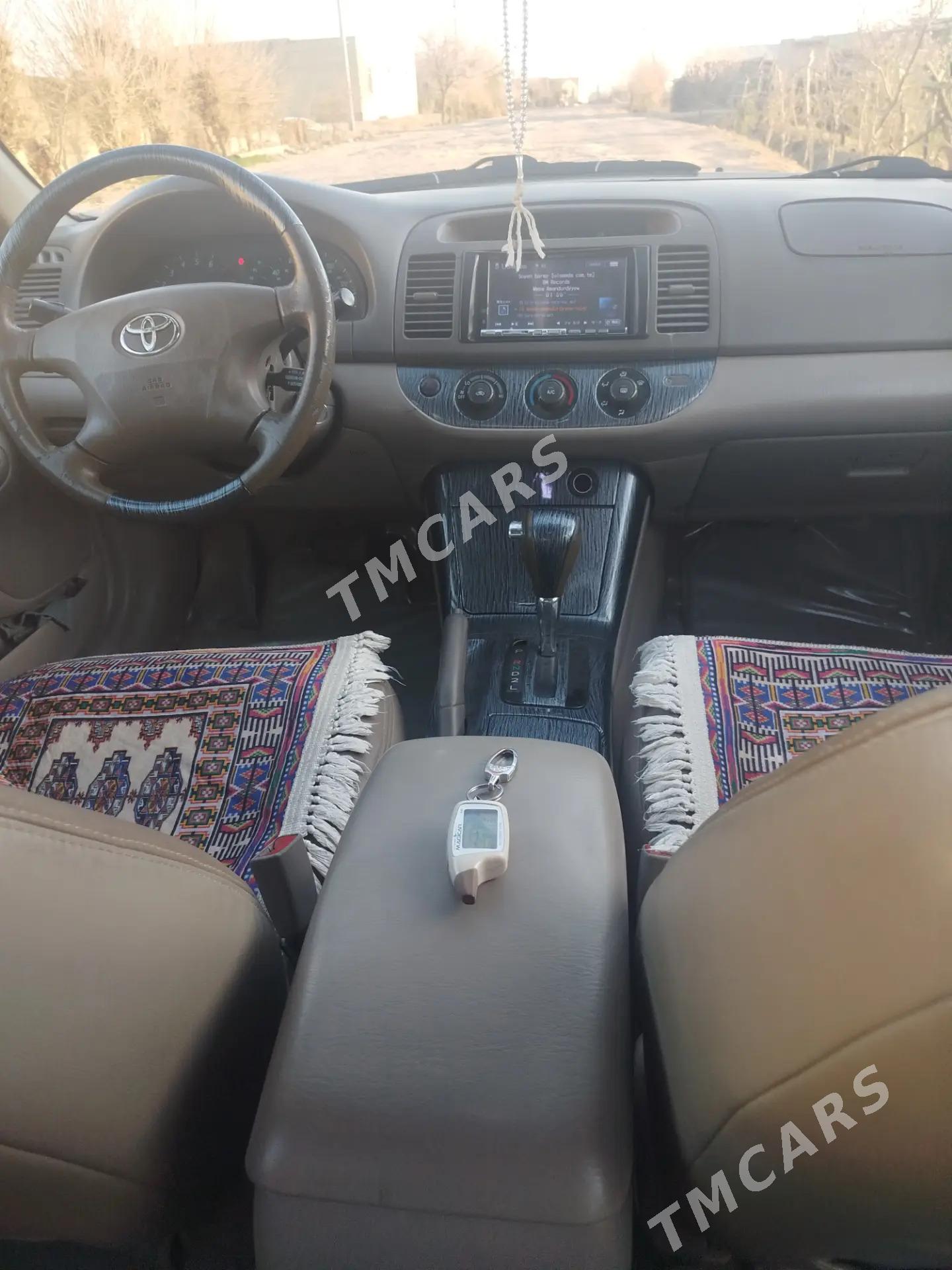 Toyota Camry 2002 - 155 000 TMT - Dänew - img 4