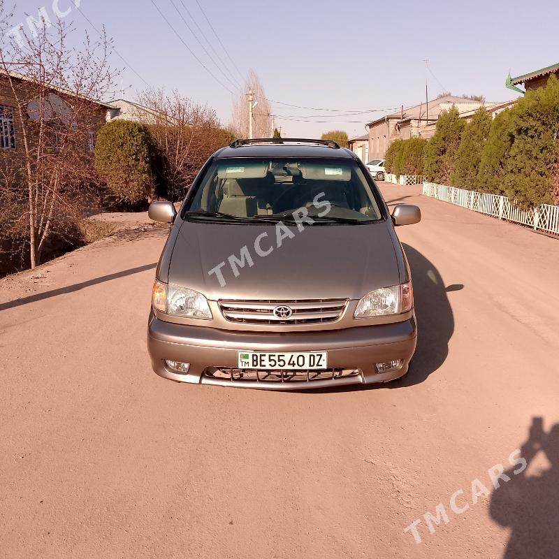 Toyota Sienna 2002 - 150 000 TMT - Gubadag - img 7