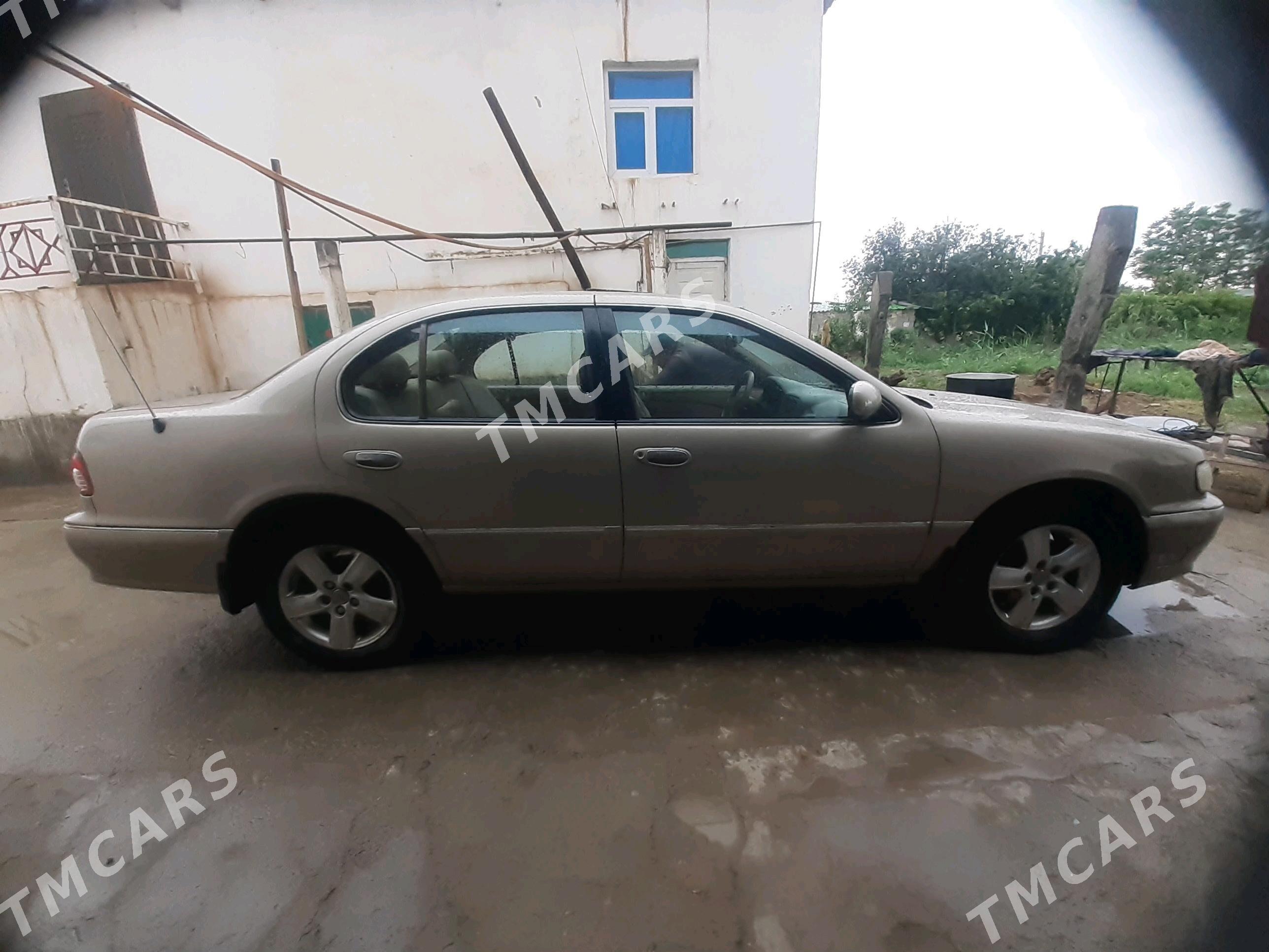 Nissan Maxima 1998 - 45 000 TMT - Койтендаг - img 4