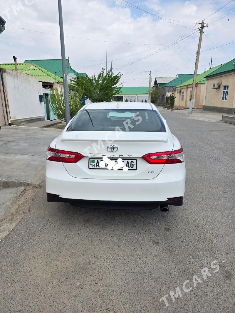 Toyota Camry 2019 - 278 000 TMT - Бузмеин - img 3