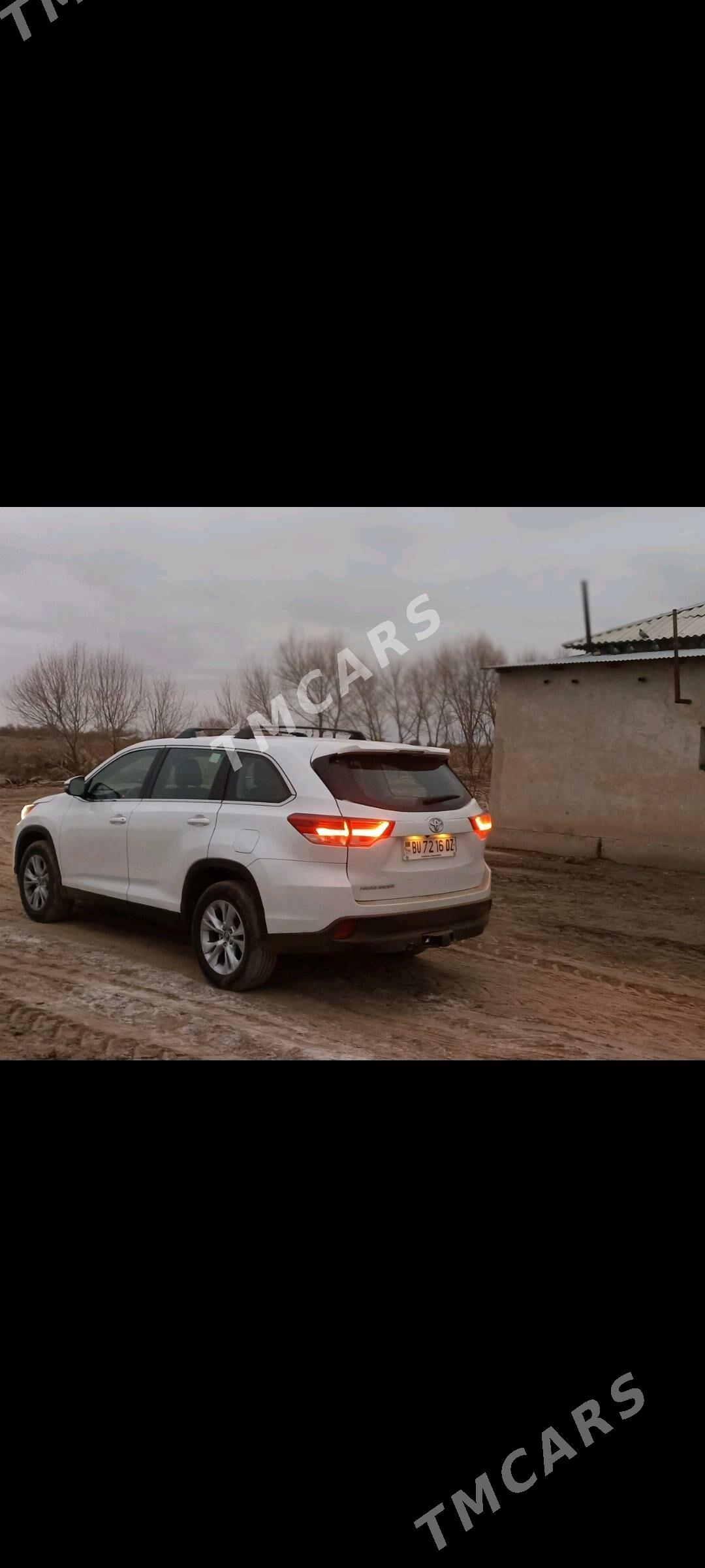 Toyota Highlander 2019 - 380 000 TMT - Boldumsaz - img 3