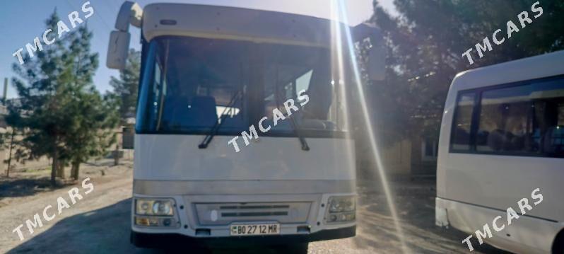 Mitsubishi Rosa 2000 - 250 000 TMT - Мары - img 2