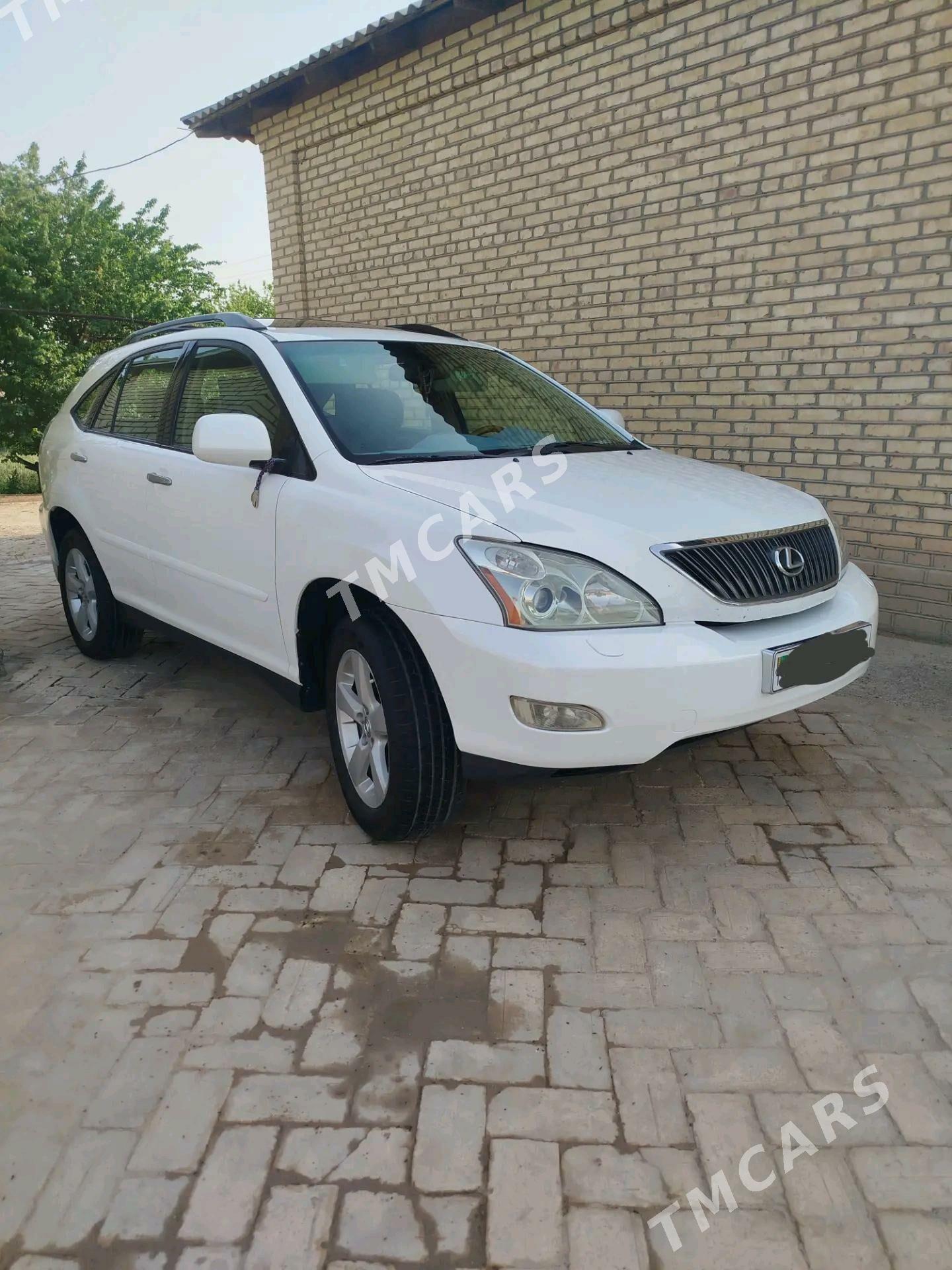 Lexus RX 330 2004 - 240 000 TMT - Байрамали - img 2