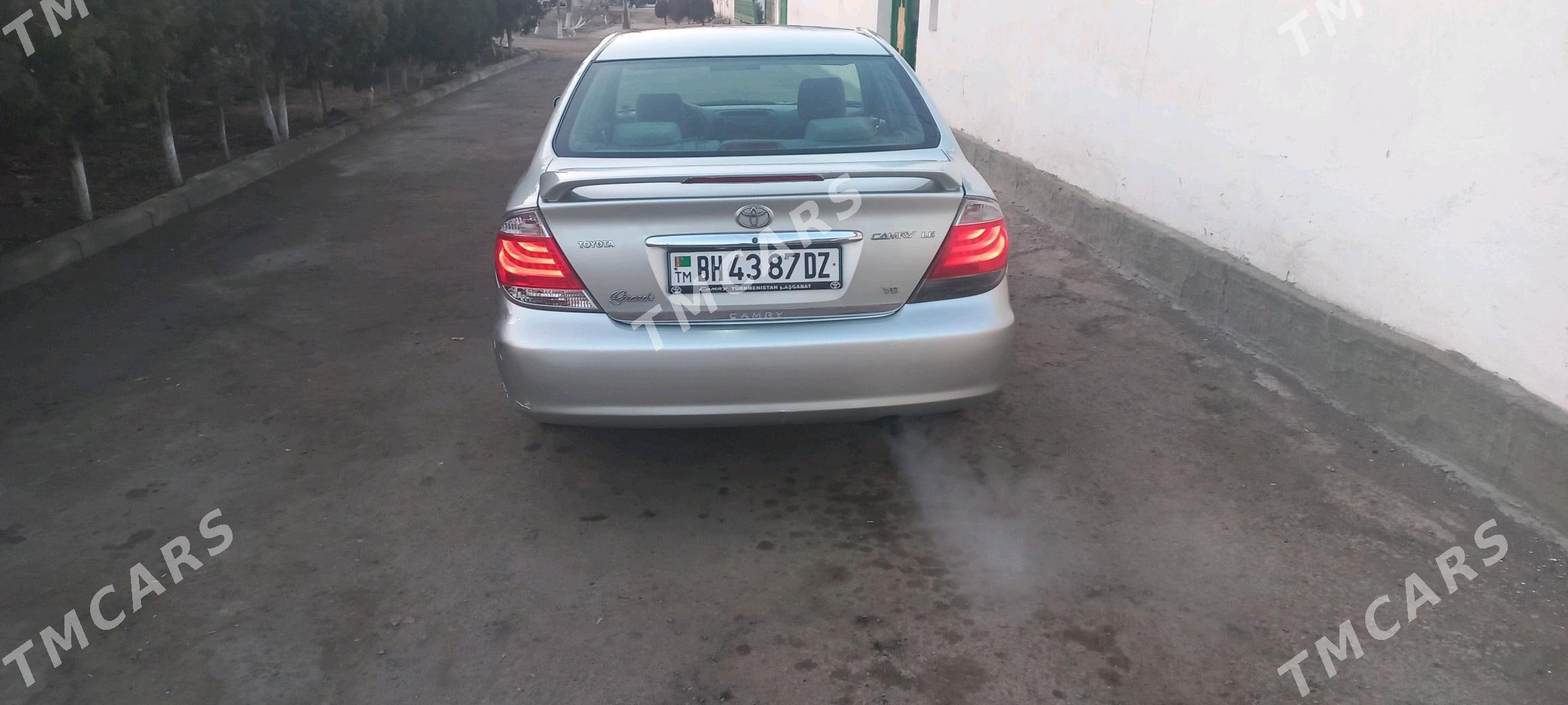 Toyota Camry 2002 - 150 000 TMT - Дашогуз - img 4