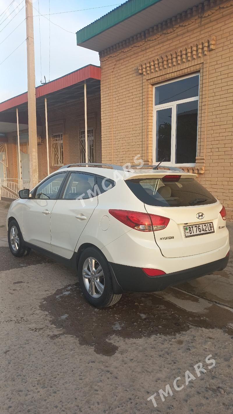 Hyundai Tucson 2010 - 190 000 TMT - Türkmenabat - img 2