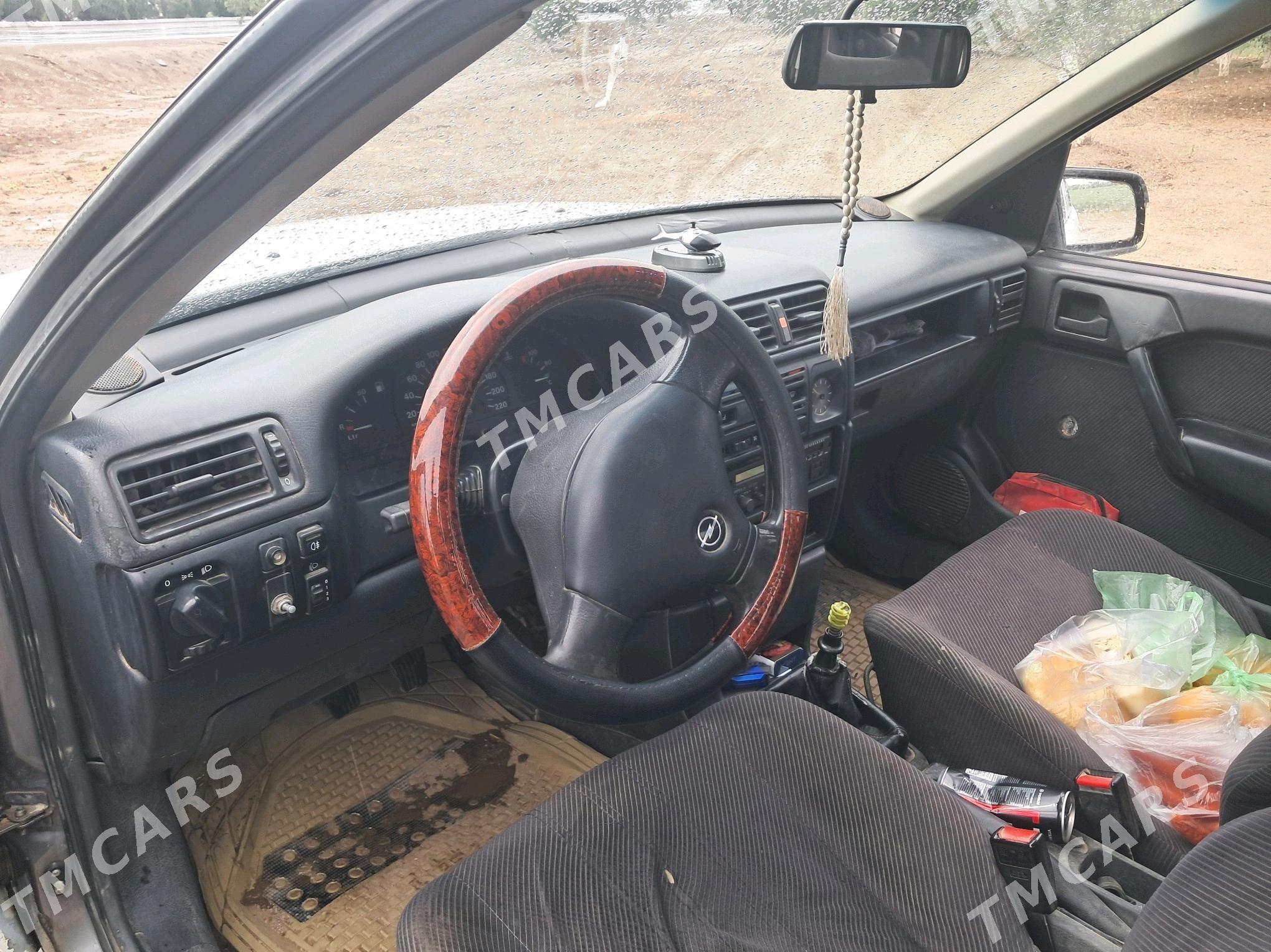 Opel Vectra 1991 - 23 000 TMT - Daşoguz - img 3