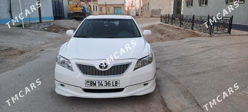 Toyota Camry 2008 - 130 000 TMT - Dänew - img 3