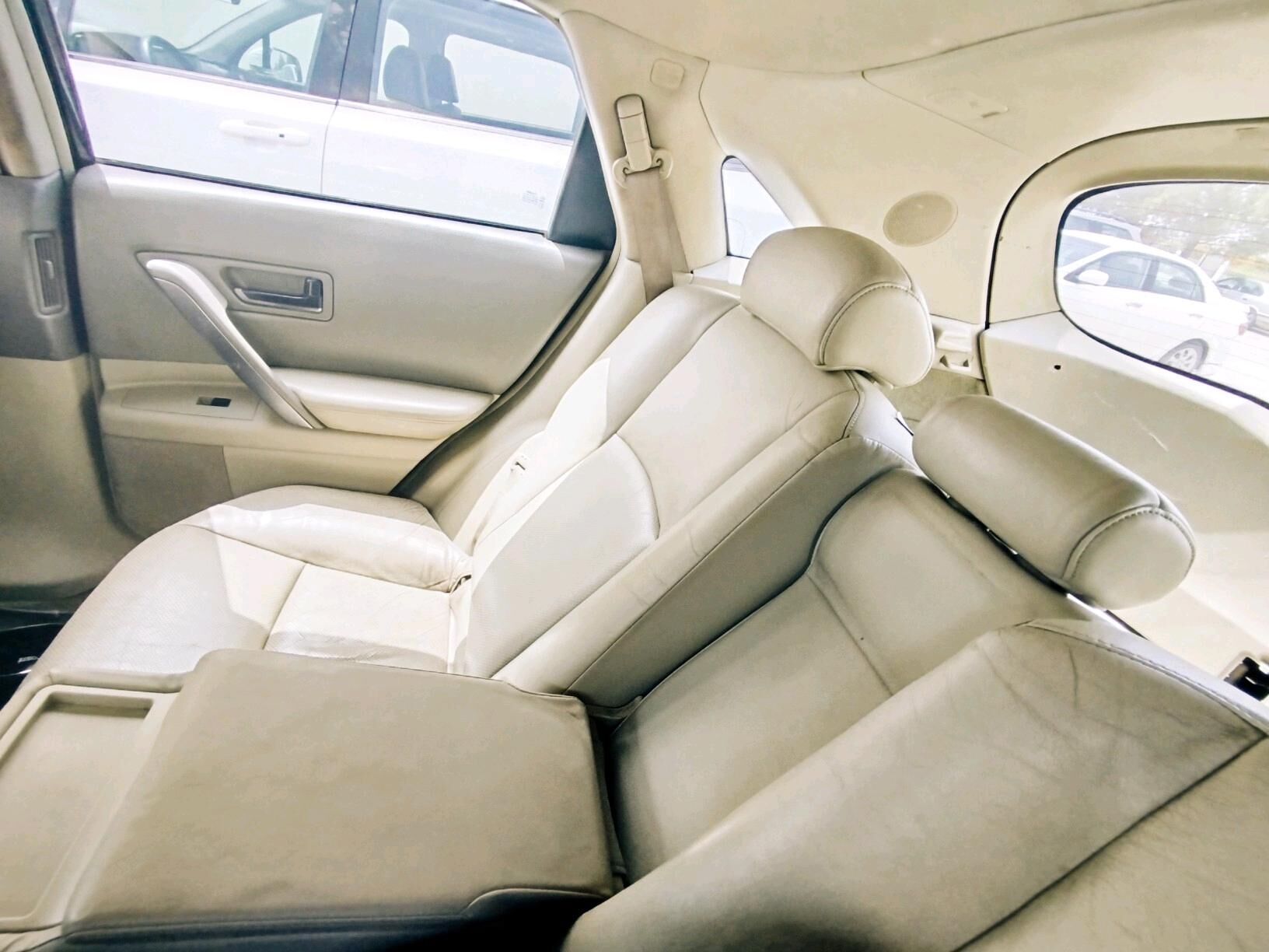 Infiniti FX35 2005 - 122 000 TMT - Mary - img 5