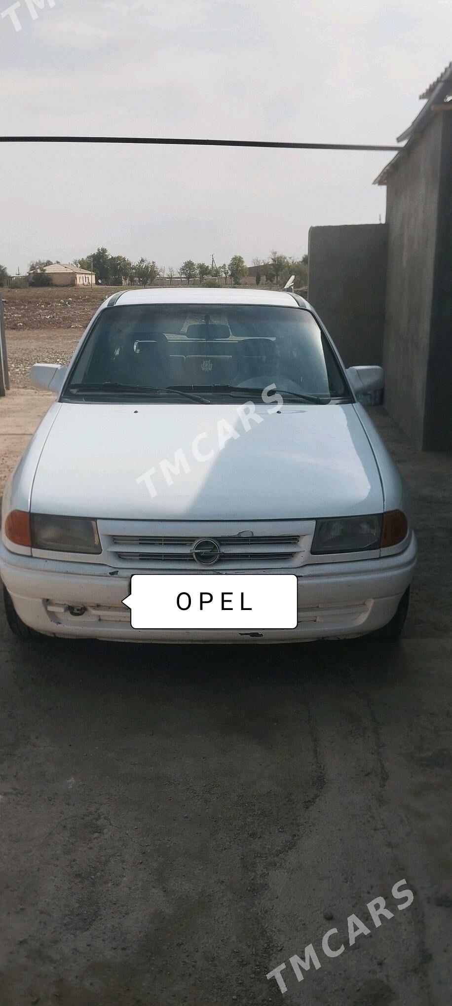 Opel Astra 1992 - 37 000 TMT - Бабадайхан - img 4