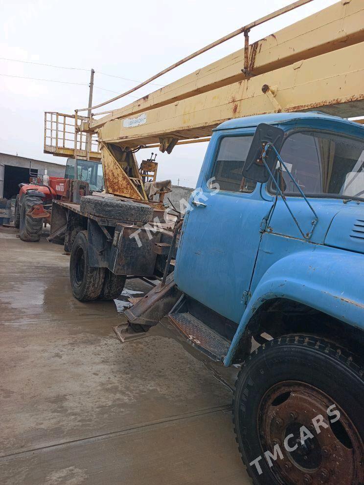 Zil 130 1994 - 65 000 TMT - Kaka - img 2