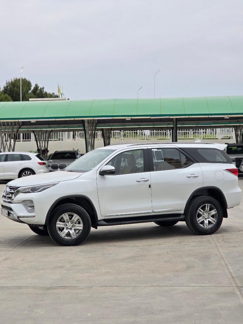 Toyota Fortuner 2024 - 655 000 TMT - 11 мкр - img 4