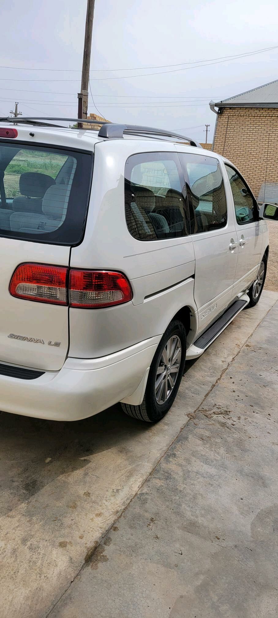 Toyota Sienna 2002 - 170 000 TMT - Мары - img 3