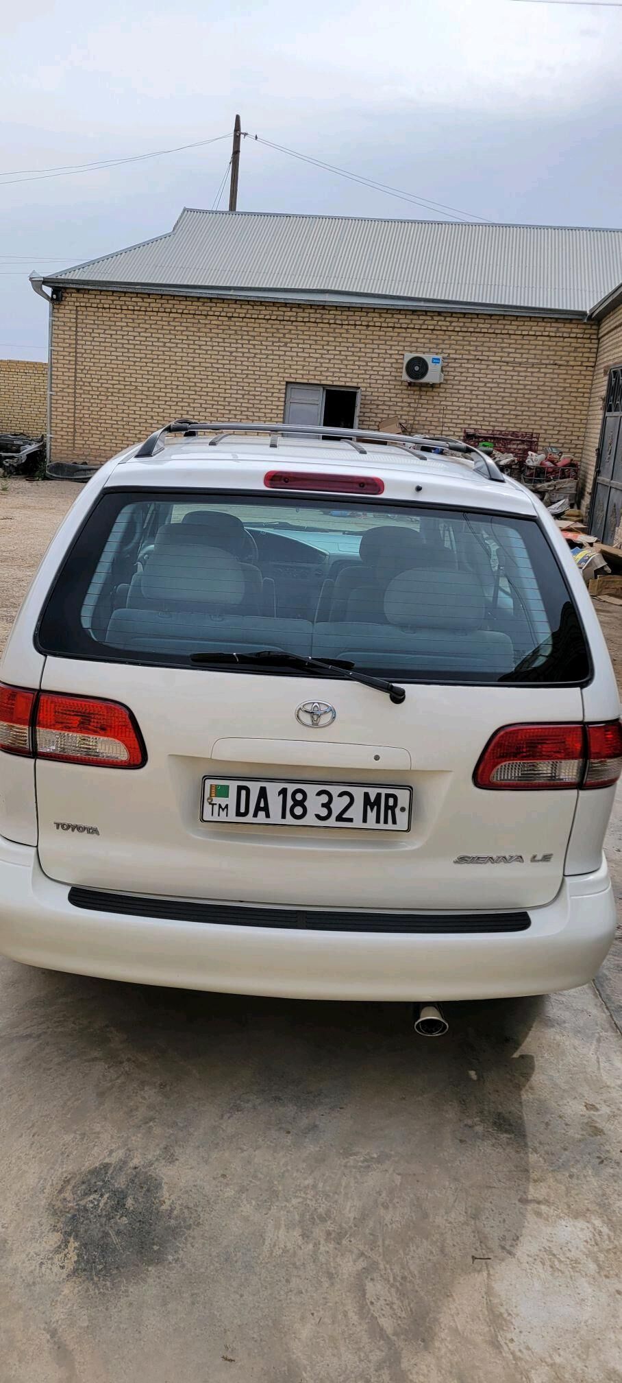 Toyota Sienna 2002 - 170 000 TMT - Мары - img 5