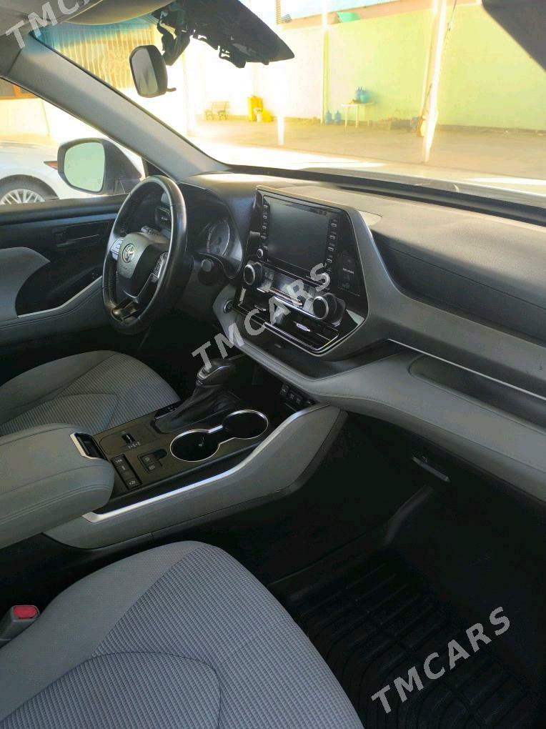 Toyota Highlander 2021 - 492 500 TMT - Aşgabat - img 4