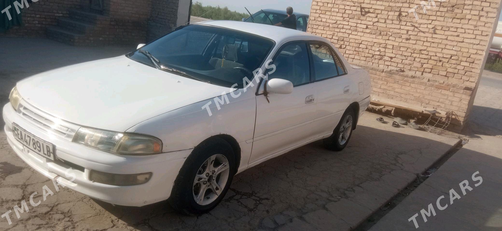 Toyota Carina 1995 - 40 000 TMT - Kerki - img 2
