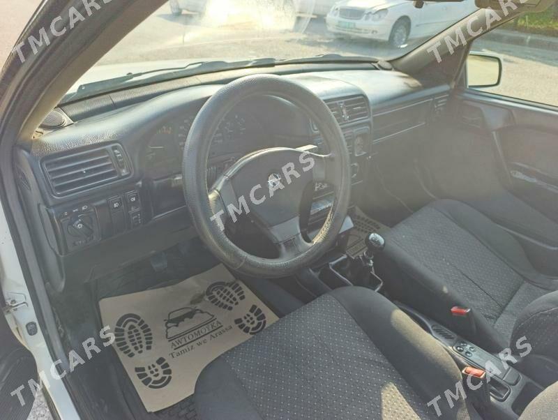 Opel Vectra 1992 - 43 000 TMT - Бахарден - img 3