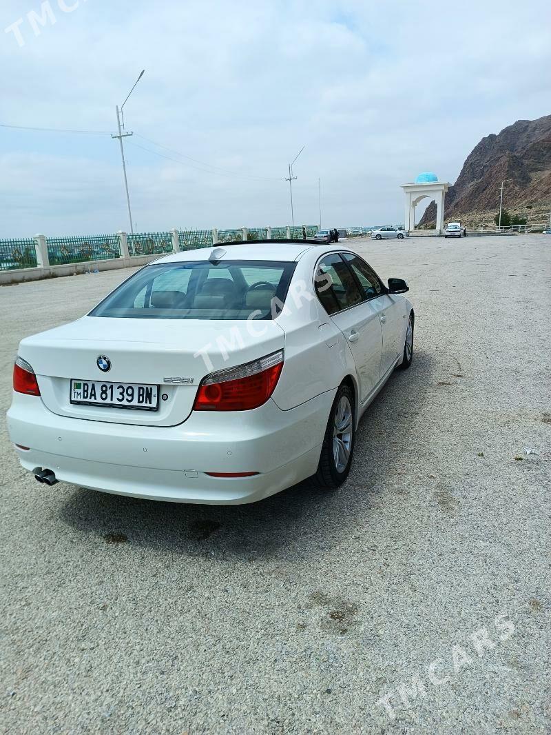 BMW E60 2009 - 200 000 TMT - Балканабат - img 6