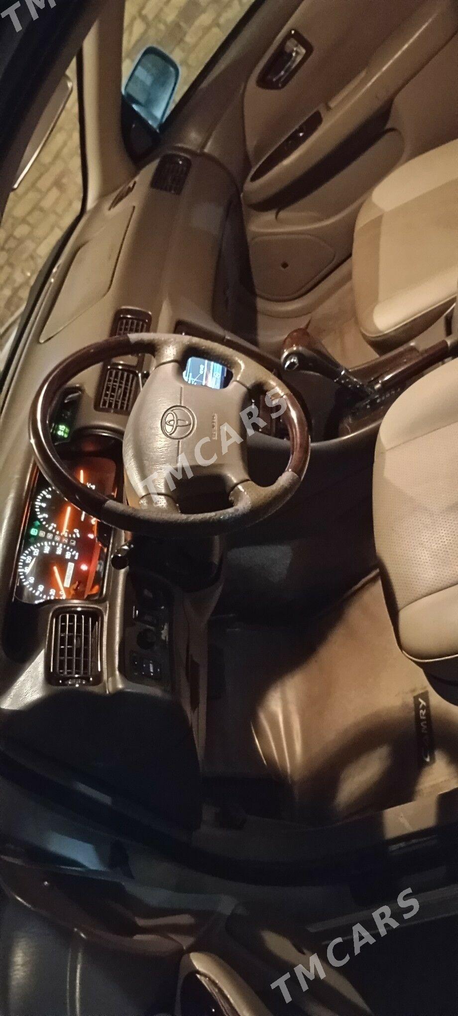 Toyota Camry 2000 - 150 000 TMT - Sakarçäge - img 4