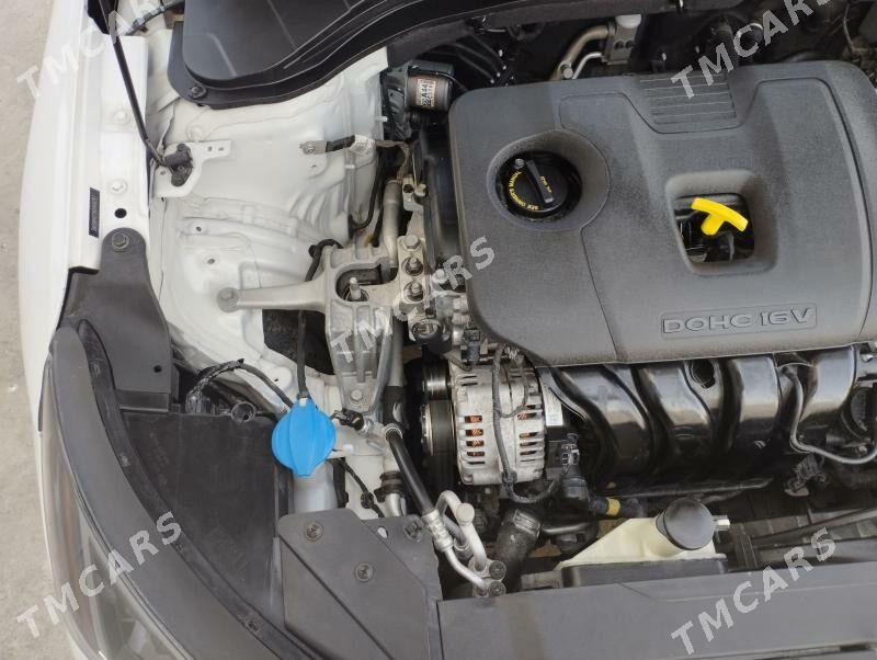 Hyundai Elantra 2019 - 215 000 TMT - Balkanabat - img 6