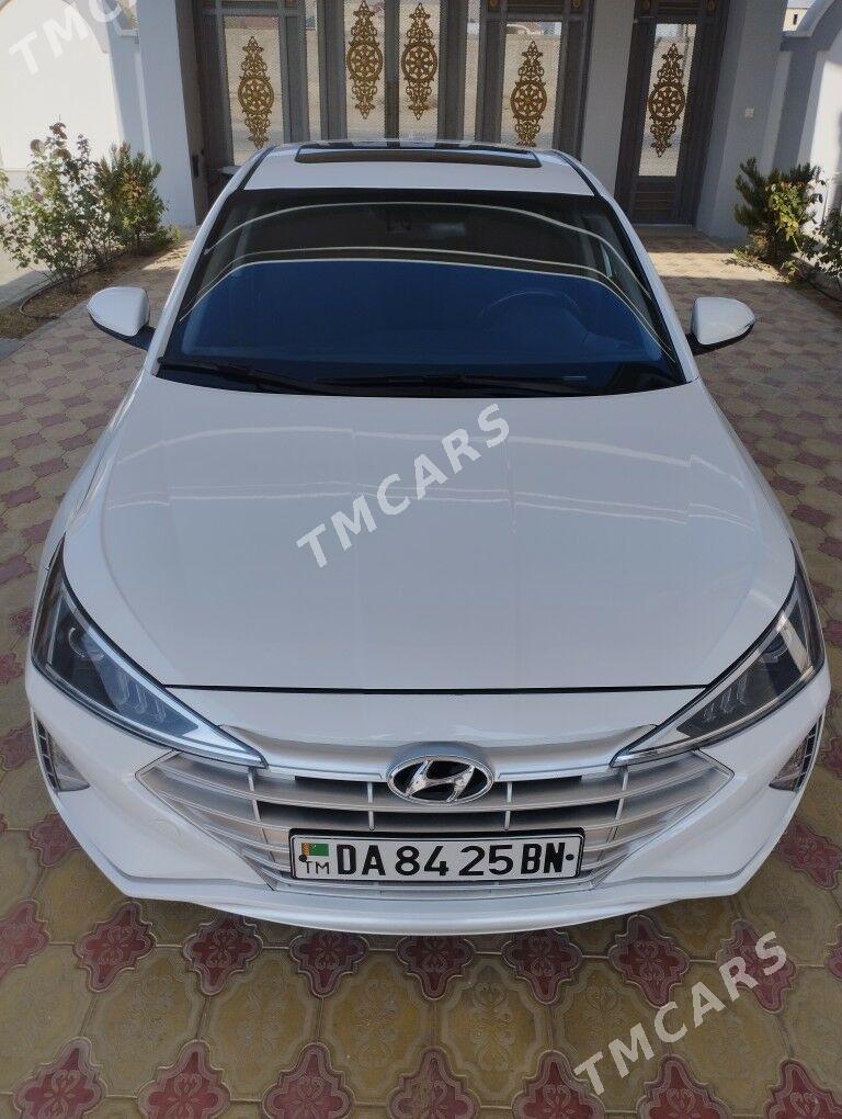 Hyundai Elantra 2019 - 215 000 TMT - Balkanabat - img 1