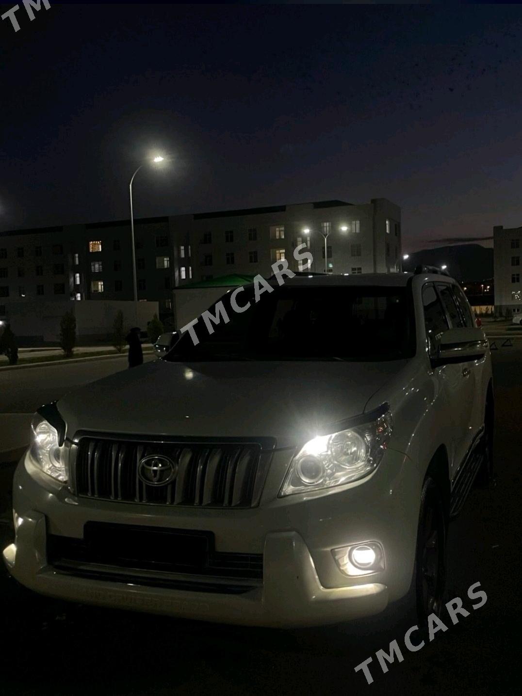 Toyota Land Cruiser Prado 2010 - 410 000 TMT - Aşgabat - img 6