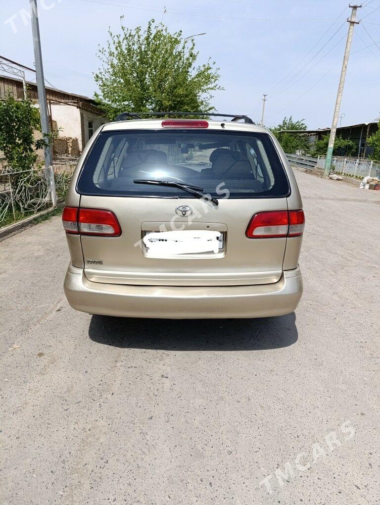 Toyota Sienna 2002 - 127 000 TMT - Туркменабат - img 3