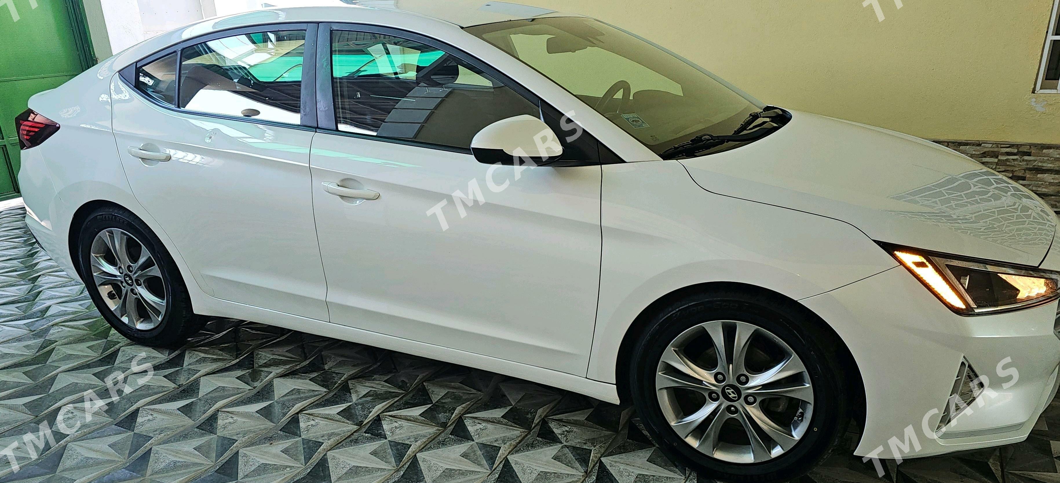 Hyundai Elantra 2019 - 215 000 TMT - Aşgabat - img 8