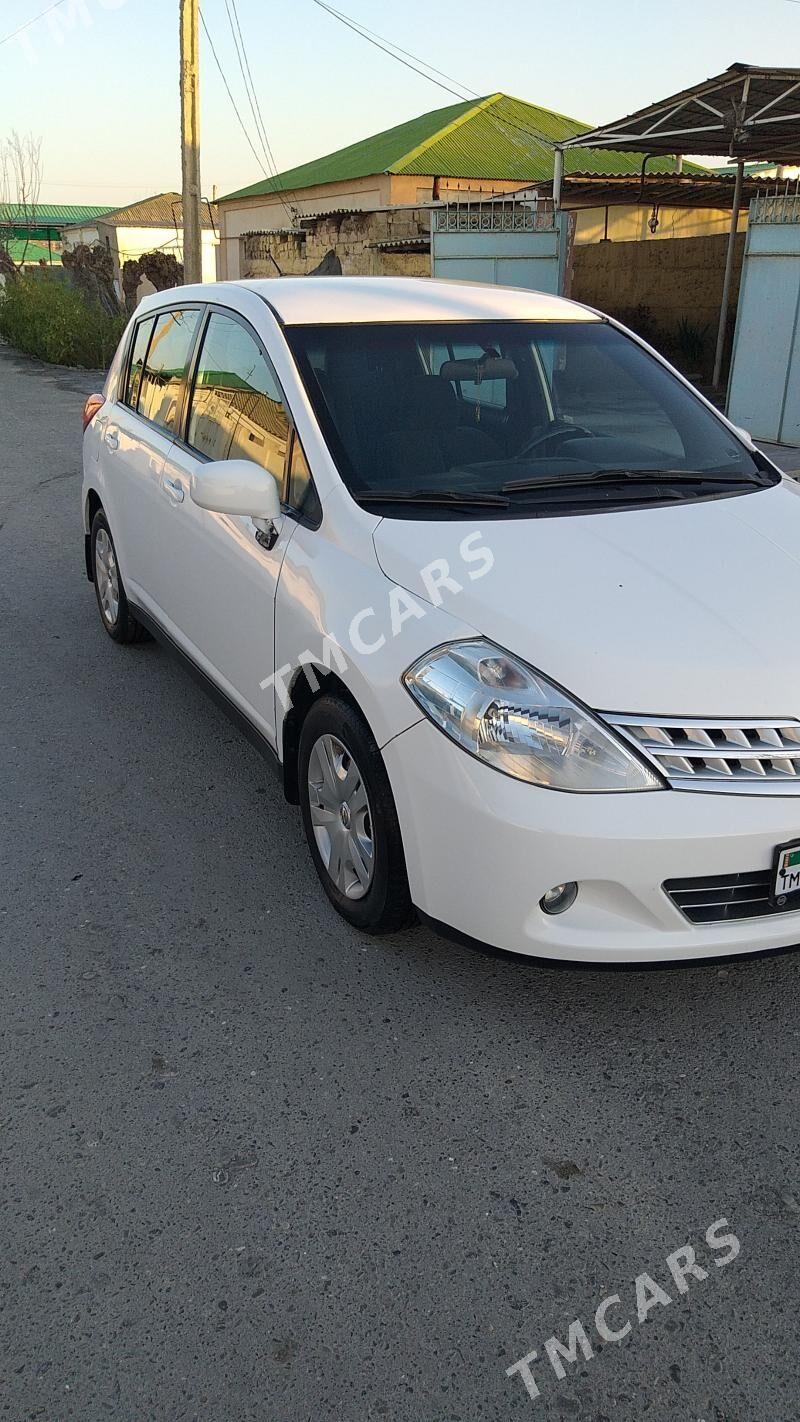Nissan Versa 2010 - 128 000 TMT - Ашхабад - img 8