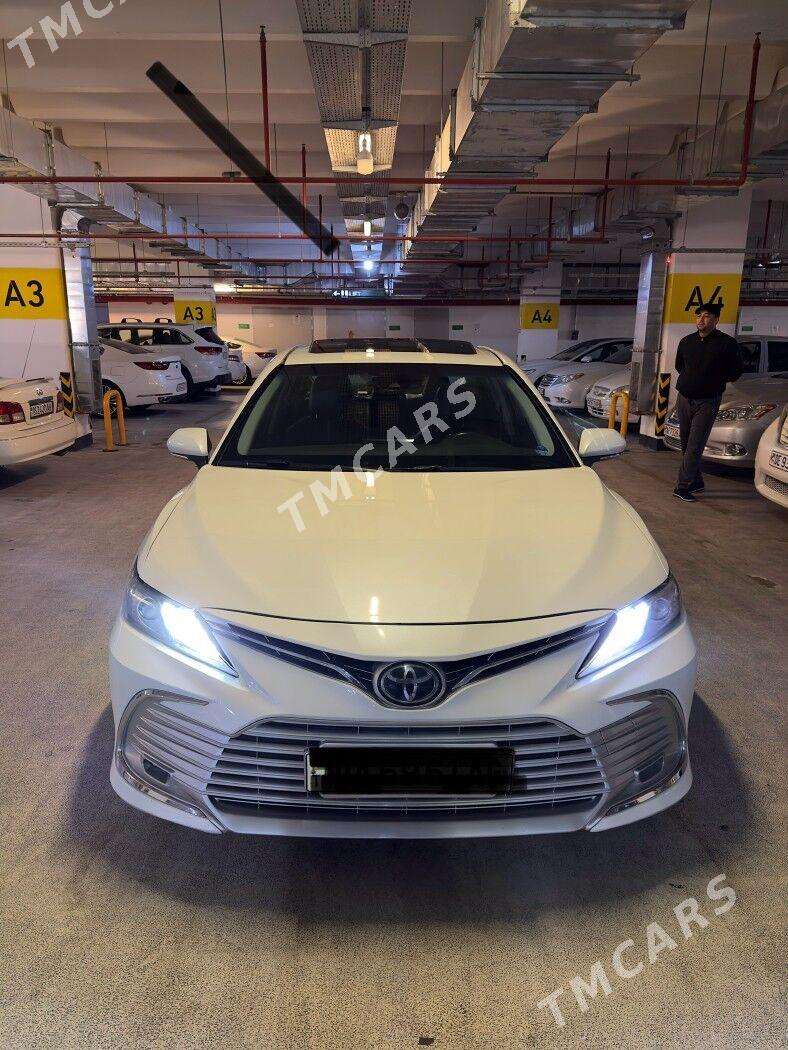 Toyota Camry 2021 - 325 000 TMT - Гарадамак - img 3