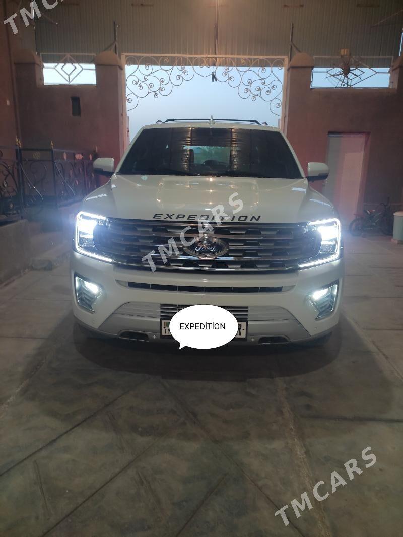 Ford Expedition 2020 - 625 000 TMT - Ýolöten - img 3