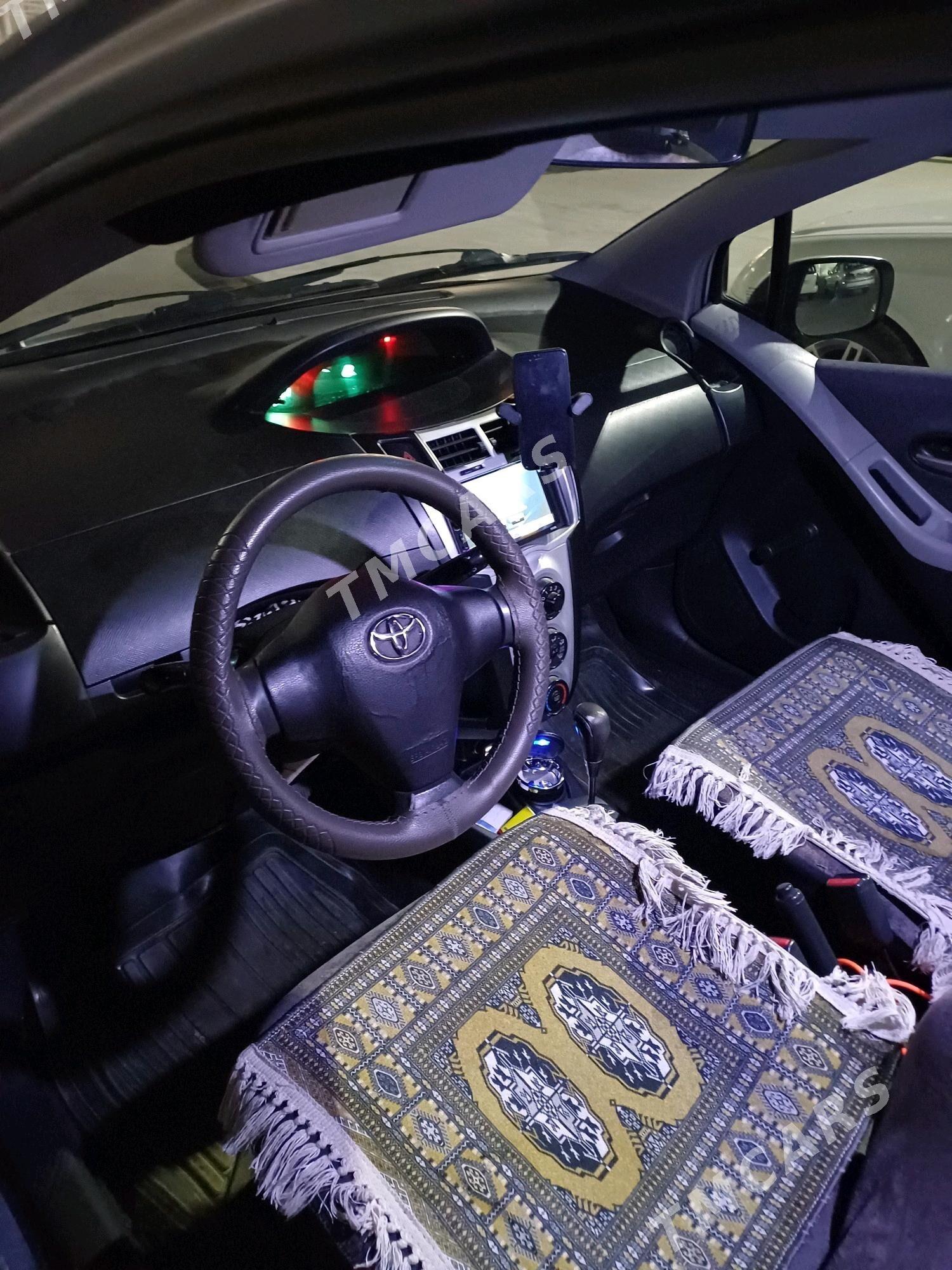 Toyota Yaris 2010 - 110 000 TMT - Ашхабад - img 6
