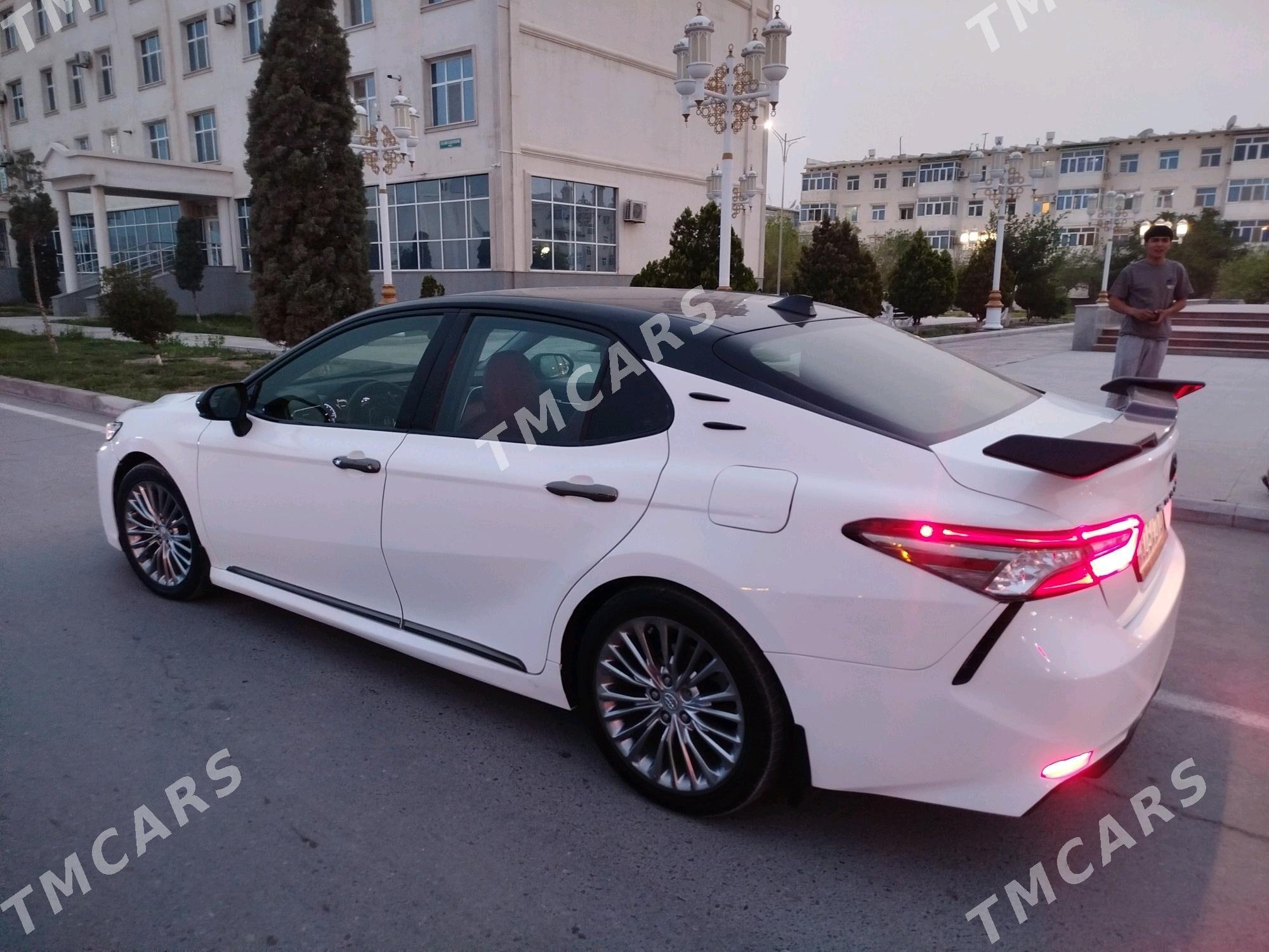 Toyota Camry 2019 - 280 000 TMT - Туркменабат - img 3