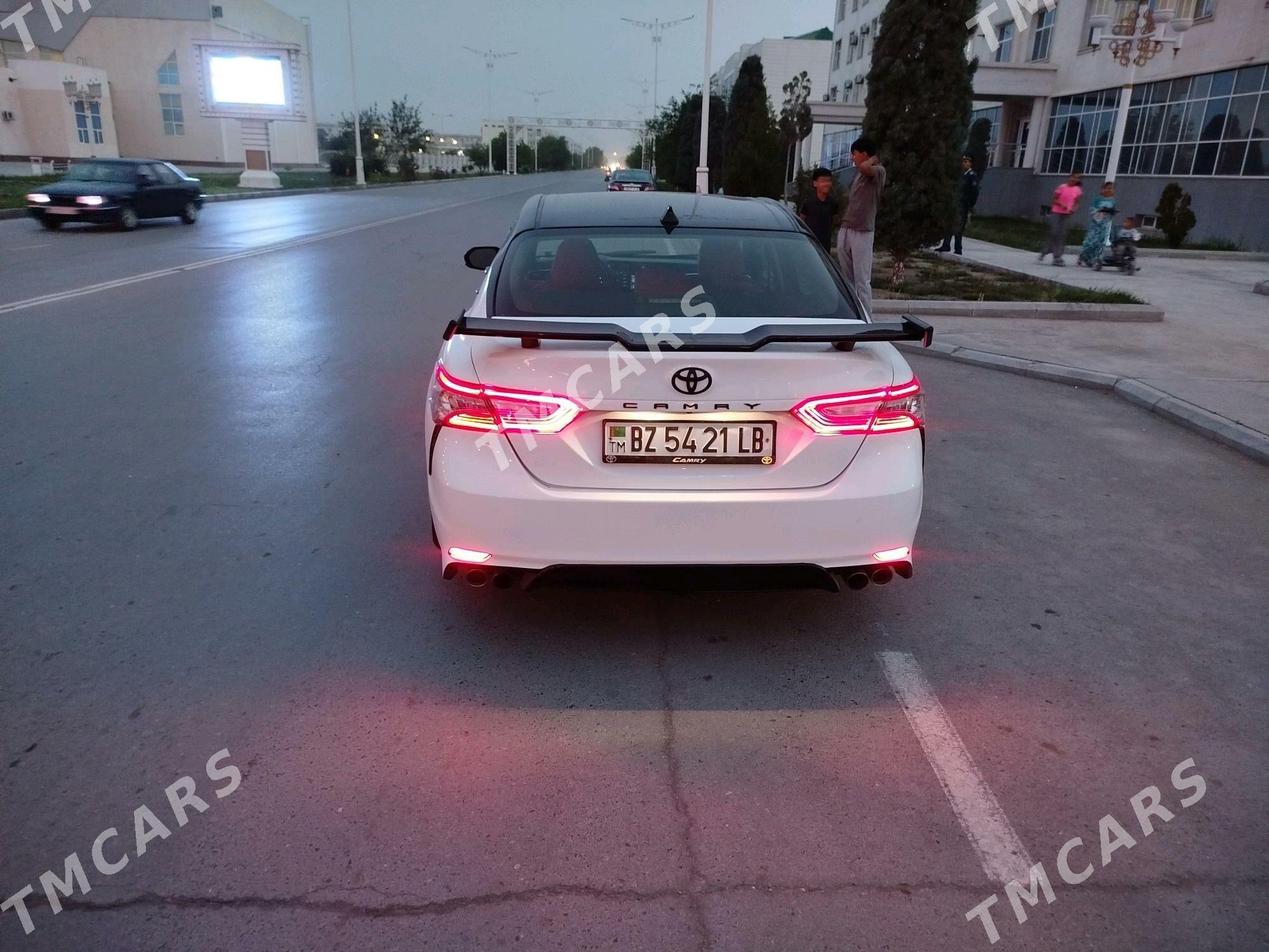 Toyota Camry 2019 - 280 000 TMT - Туркменабат - img 7