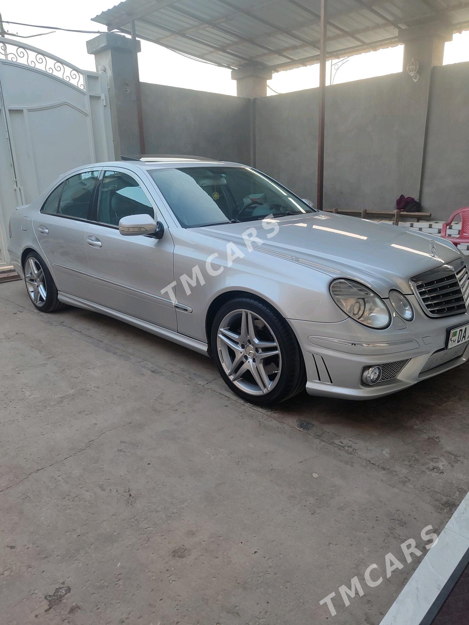 Mercedes-Benz E320 2003 - 170 000 TMT - Туркменабат - img 4