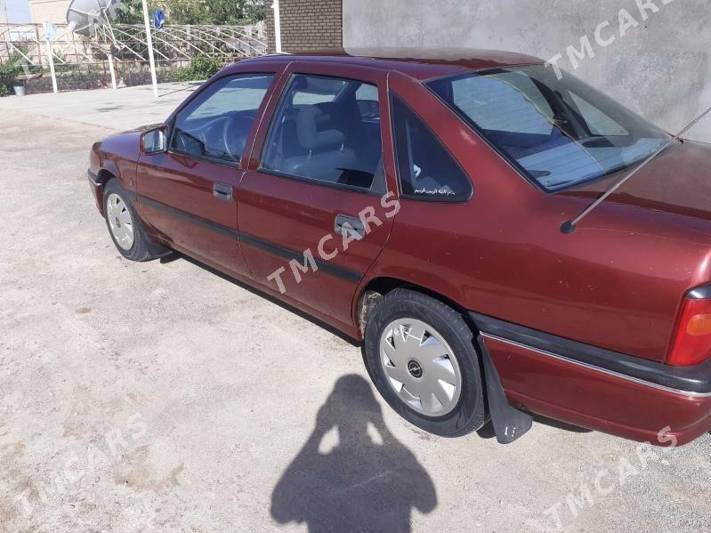 Opel Vectra 1993 - 52 000 TMT - Мары - img 3