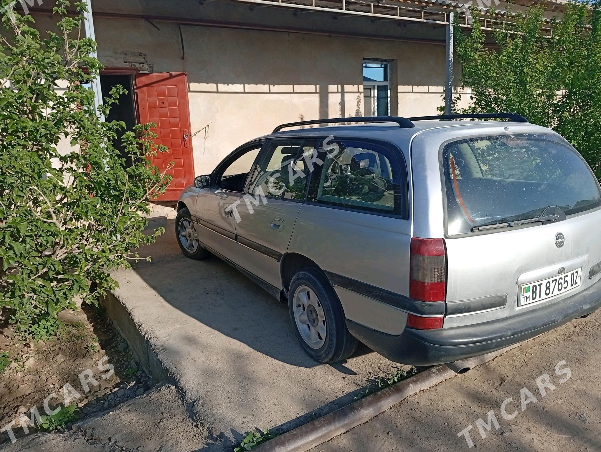Opel Omega 1996 - 28 000 TMT - Şabat etr. - img 4