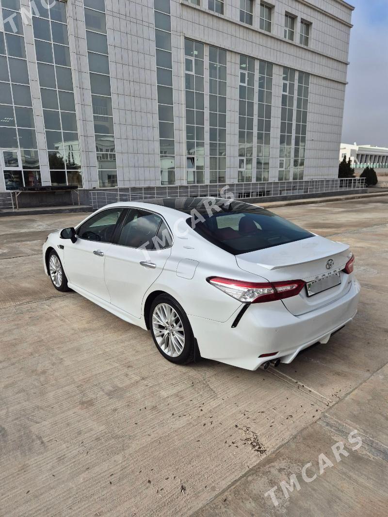 Toyota Camry 2018 - 320 000 TMT - Ашхабад - img 4