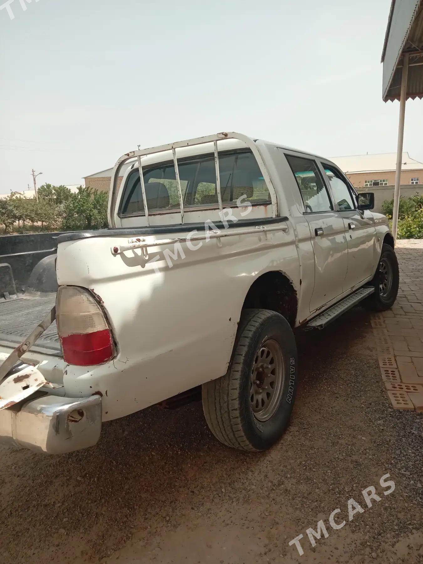 Mitsubishi L200 2004 - 70 000 TMT - Векильбазар - img 3